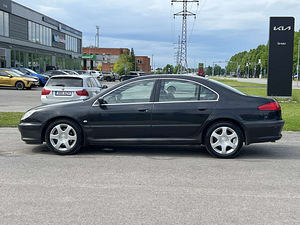 PEUGEOT 607 (4 foto / 11)