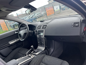 VOLVO V50 (10 foto / 10)