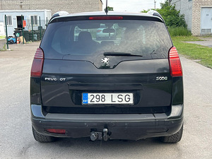PEUGEOT 5008 (8 foto / 11)