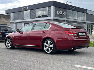 LEXUS GS300 (6 foto / 10)
