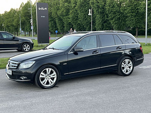 MERCEDES-BENZ C 220 CDI (1 foto / 10)