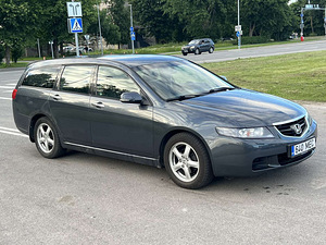 HONDA ACCORD TOURER (2 foto / 10)