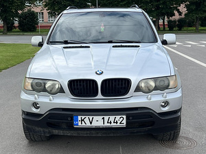 BMW x5 (3 foto / 10)