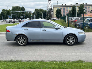 HONDA ACCORD (5 foto / 11)