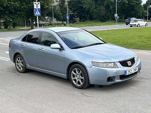 HONDA ACCORD (2 foto / 11)