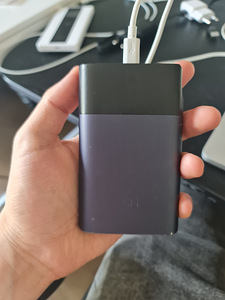 Xiaomi ZMI MF885 10000mAh Portable 4G Wifi Router (2 foto / 3)