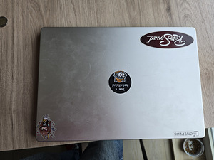 MacBook Pro 16 M1 Pro 10-Core CPU & 16-Core GPU 16G 1TB SSD (4 foto / 6)