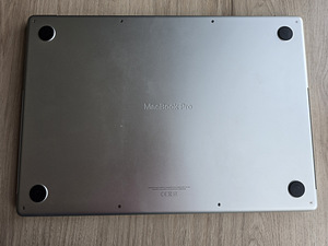MacBook Pro 16 M1 Pro 10-Core CPU & 16-Core GPU 16G 1TB SSD (5 foto / 6)