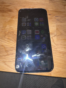 Müüa iPhone 13 128 GB (2 foto / 2)