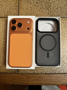 iPHONE 17 PRO 256GB (1 фото из 4)