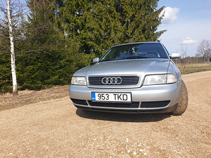 Audi a4 B5 92kw (3 foto / 9)