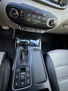 Kia Sorento Prime 2016 (10 foto / 13)