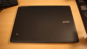 Acer Aspire v17 Nitro / Intel i5 4210H / NVIDIA GTX960M 4GB (2 foto / 3)