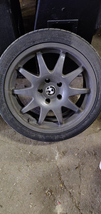BMW 18 'диски (3 фото из 4)