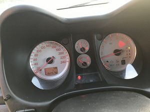 Mitsubishi Outlander 2.4 118kvt 2006 (14 foto / 15)