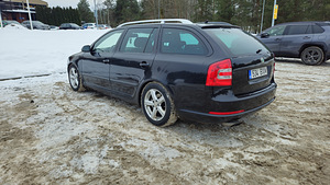 Продам автомобиль Skoda Octavia vRs (5 фото из 10)