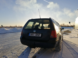 Volkswagen Golf 4 (7 foto / 10)
