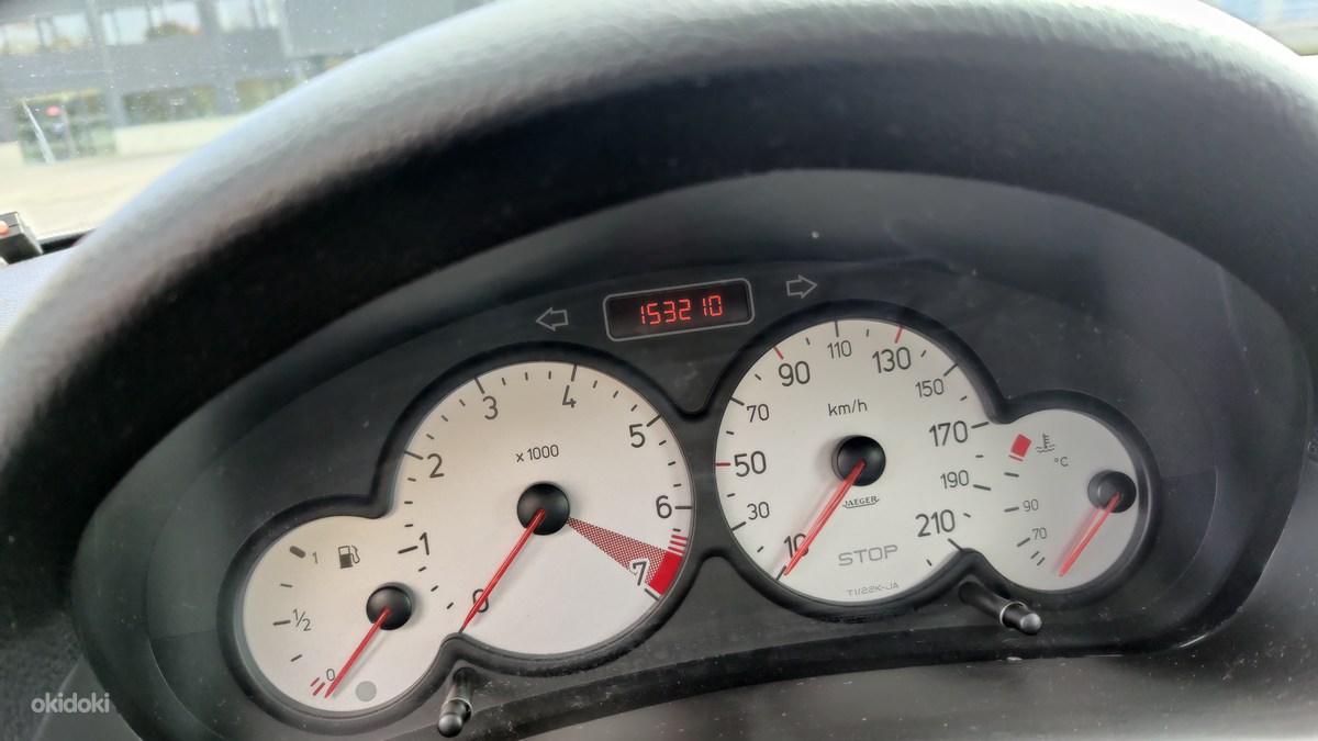 Peugeot 206. 1,1 bensiin. 2006 Läbisõit 153 tuhat km. (foto #3)