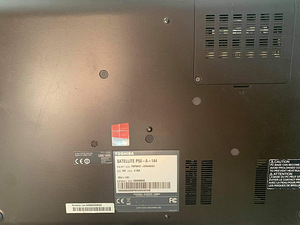 Sülearvuti Toshiba satelitte p-50-a144 (2 foto / 4)