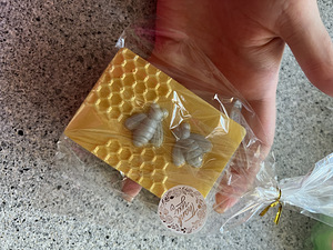Käsitsi valmistatud seep (2 foto / 4)