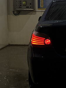 BMW 530i 200kw (2 foto / 5)