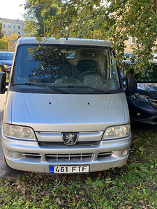 Prodajetsa gruzavoi mikroavtobus (2 foto / 4)