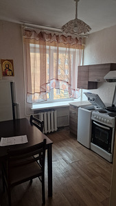 Pärna tn 40, Järve, Kohtla-Järve, Ida-Virumaa (13 foto / 16)