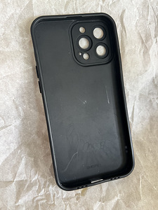 Чехол на айфон 13pro MAX (3 фото из 3)