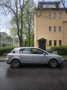 Vel satis Renault (2 foto / 5)