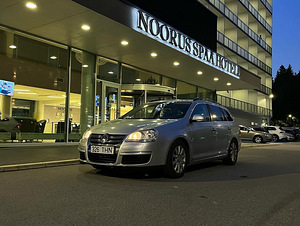 Müün usaldusväärset autot (1 foto / 9)