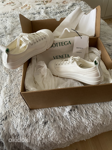 Bottega Veneta naiste tossud