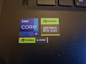Asus rog flow x16 rtx 4070 i9 13900h 2tb (6 foto / 6)