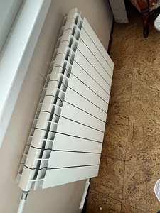 Alumiiniumradiaator (1 foto / 2)