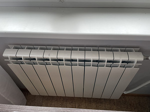 Alumiiniumradiaator (1 foto / 3)