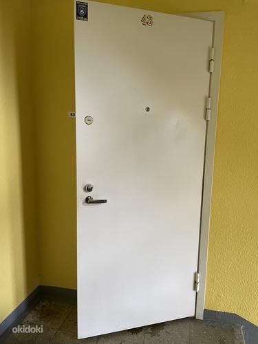 Входная дверь (фото #1)