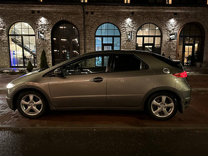2009 Honda Civic LPG 1.8 103kW AT 97 000 km (2 foto / 15)