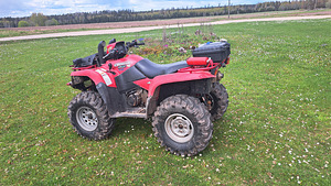 SUZUKI KING QUAD LT-A700X (3 foto / 7)