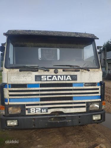 Scania P82Ml 4 × 2л (фото #3)
