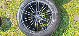 Продаются диски BMW 17" 5x120 мм с шипованными шинами (4 фото из 8)