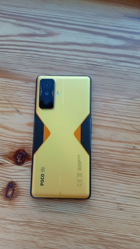Telefon