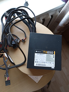 Corsair TX 650 toiteallikas (3 foto / 4)