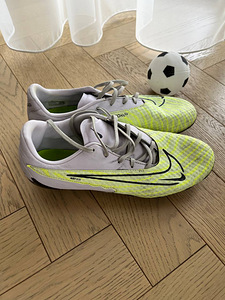 Nike jalgpallisaapad suurus 41 (3 foto / 5)