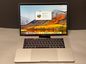 MacBook Pro 2018 Retina 15” Core i7 2.6 GHz / 16GB / 500GB