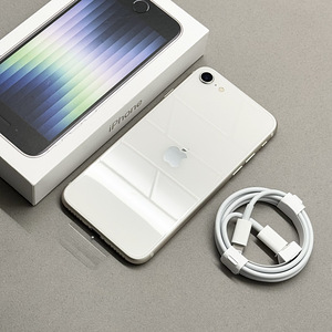UUS! Apple iPhone SE (2022), 256gb, White (2 foto / 2)