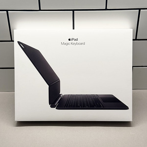 UUS! Apple Magic Keyboard, iPad Air 11'' (M3), SWE (1 foto / 2)