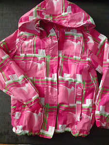 Розовая детская куртка в клетку 140 р.
