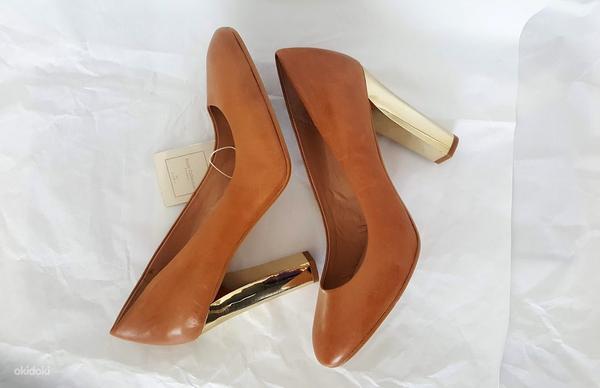 Zara обувь кожаная неиспользованная, новая, с лейблами (фото #1)