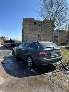 BMW 525d на зачасти (5 фото из 10)