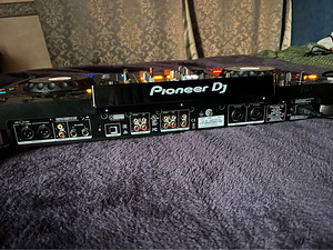 Пионер XDJ RX2 + Sennheiser HD-25 (9 фото из 9)