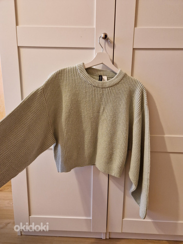 Зеленый укороченный свитер (фото #1)